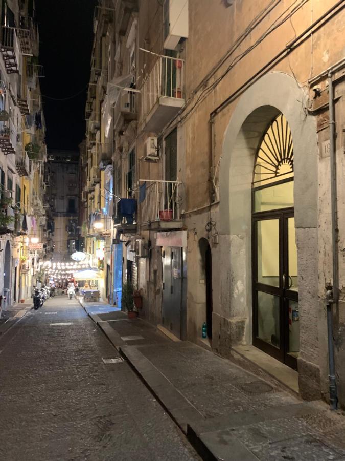 La Casetta Ai Gradoni Di Chiaia Nápoles Exterior foto